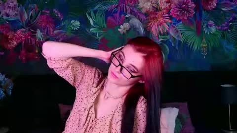 Nicole online show from July 16, 6:44 pm