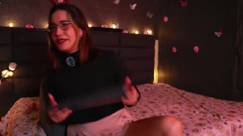 Kathie  Dicky    online show from October 16, 3:33 pm