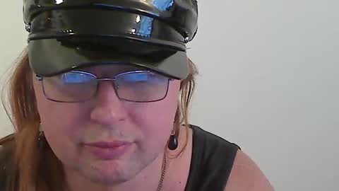 Delilah-Catherine online show from October 26, 2:29 pm