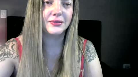 Lady khaleesi online show from February 13, 4:43 am