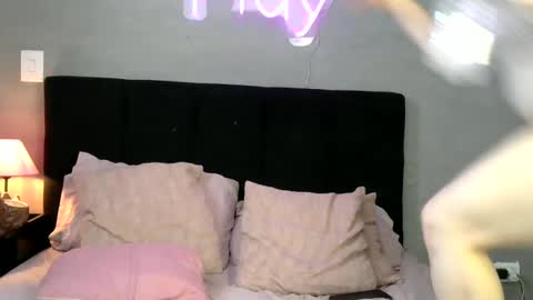 Lady khaleesi online show from February 16, 8:00 pm