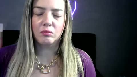 Lady khaleesi online show from February 14, 9:32 pm