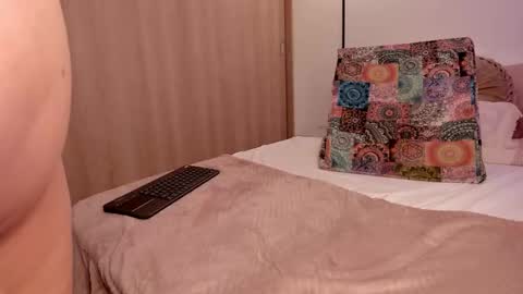 Snapshot of lady_lacey05 chatting on October 20, 1:10 am Gaby  online show from October 20, 1:10 am
