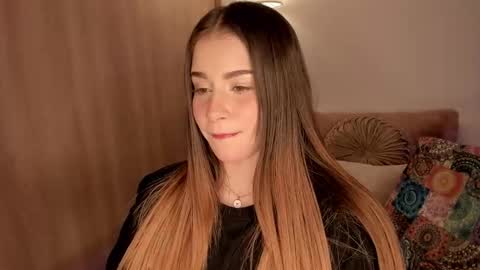 Snapshot of lady_lacey05 chatting on October 6, 1:34 am Gaby  online show from October 6, 1:34 am