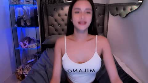 lady_moriseth online show from September 20, 8:28 am