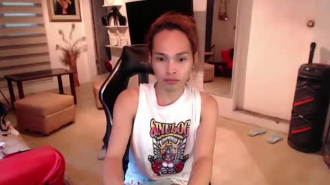 M MMY online show from January 23, 8:25 am