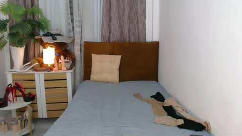 Trix online show from October 30, 12:33 am