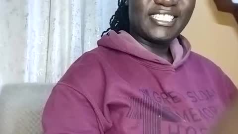 lindah32 online show from September 25, 8:38 pm