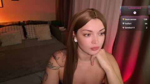 ladylancaster online show from April 18, 7:07 pm