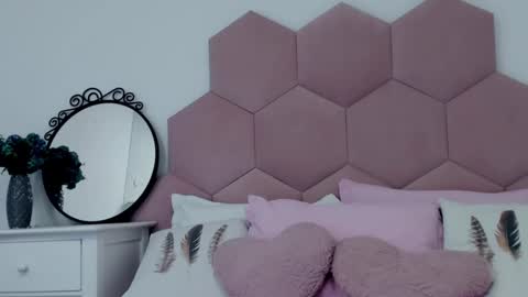 Lia online show from February 19, 8:12 am