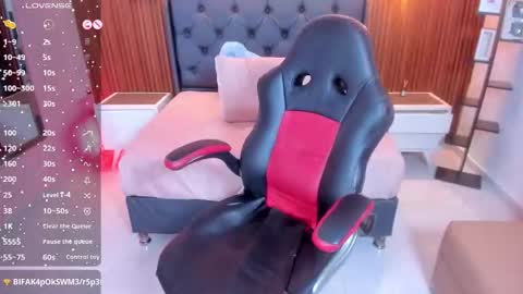 LADY  online show from September 24, 8:37 pm