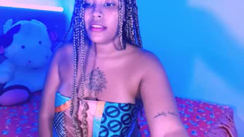 laura online show from March 4, 5:15 am