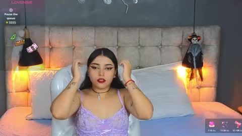    online show from October 14, 10:46 pm