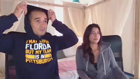 lailaasher online show from November 25, 6:18 pm