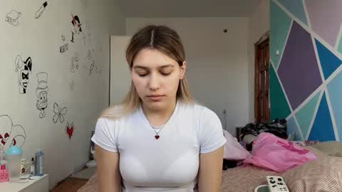 Sophie online show from March 27, 12:39 pm