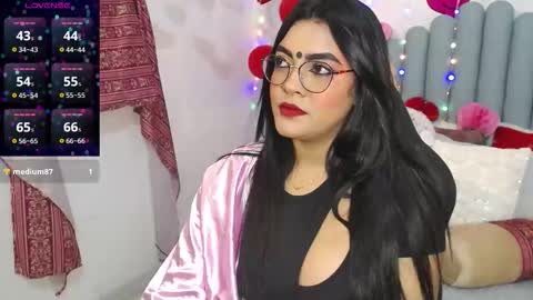 Laskhmirani online show from February 14, 12:30 pm