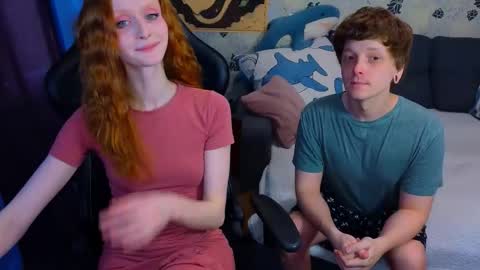 Lu  Alex online show from March 28, 9:43 am