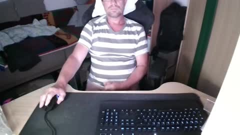 Leonidas online show from June 6, 3:01 am