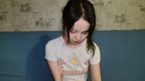 lalallalalaaa online show from December 19, 4:24 pm