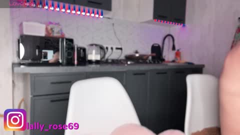 lallyrose69 online show from November 16, 2:30 pm