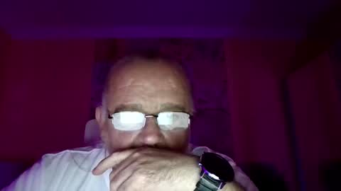 Snapshot of lamabama chatting on October 5, 10:39 pm lamabama online show from October 5, 10:39 pm