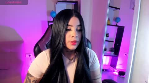 LANA  online show from December 17, 9:27 pm