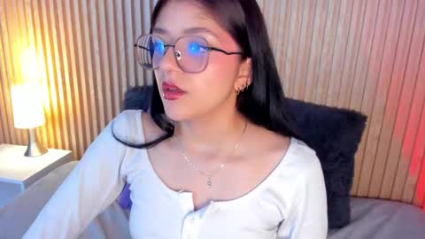 ... .          . ... online show from October 24, 1:12 pm