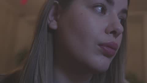 Alana online show from February 8, 11:55 pm