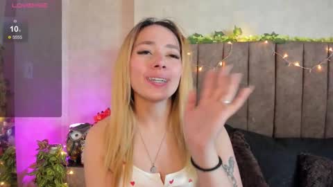 Lana online show from February 13, 5:11 am