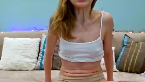 Snapshot of lanaangeldream chatting on January 27, 10:06 pm Lana online show from January 27, 10:06 pm