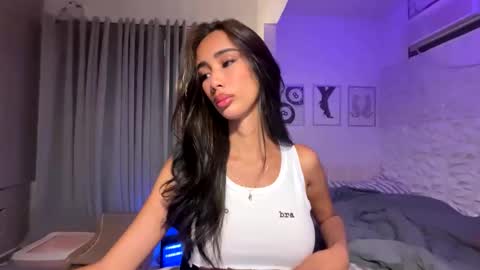 Lana online show from April 6, 1:14 am