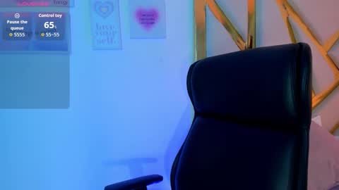 LanaJones online show from December 15, 12:34 pm