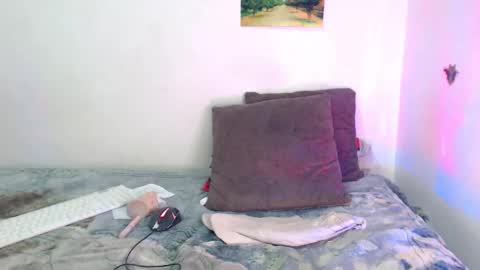 lanarave online show from November 11, 4:58 am