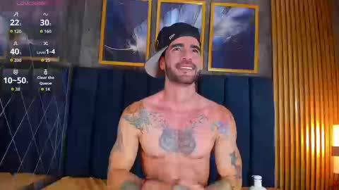 Lancelot Benwick online show from March 18, 11:43 pm