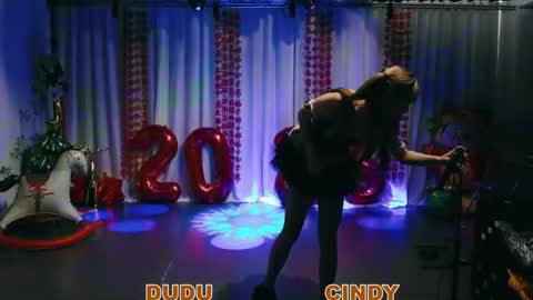 lankwaifong_cindy online show from February 12, 8:40 am