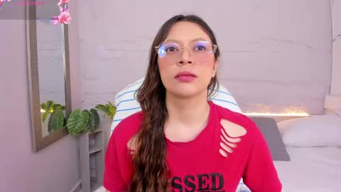 Lanna online show from April 18, 11:34 am