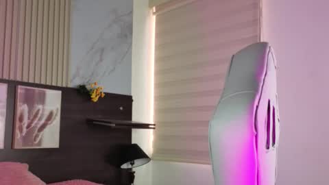 Snapshot of lanna_as chatting on October 12, 3:59 pm lanna_as online show from October 12, 3:59 pm