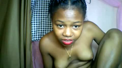 lara_belle online show from June 5, 4:12 pm