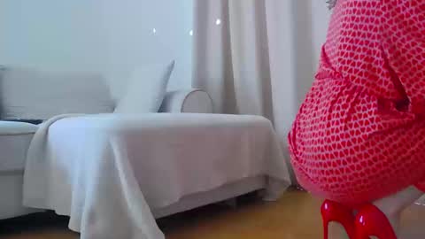 LaraKanes online show from March 13, 10:51 am