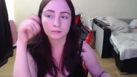 Laralianna online show from June 14, 2:08 pm