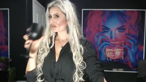 laras_moans online show from October 25, 9:41 am