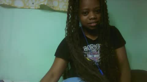 larissa645771 online show from September 11, 3:24 pm