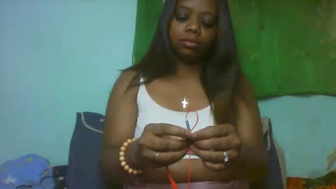 larissa645771 online show from March 18, 5:46 am