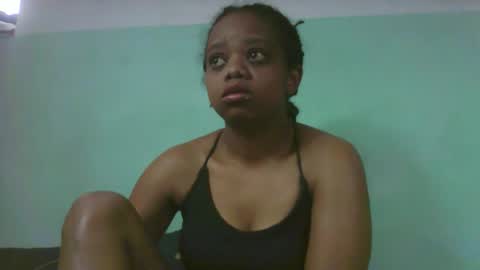 larissa645771 online show from September 21, 5:22 am