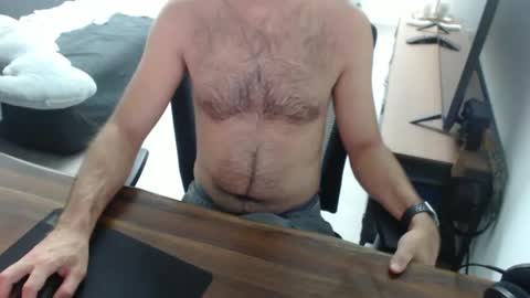 latexdave84 online show from April 20, 10:29 am