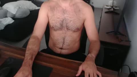 latexdave84 online show from April 13, 12:59 am