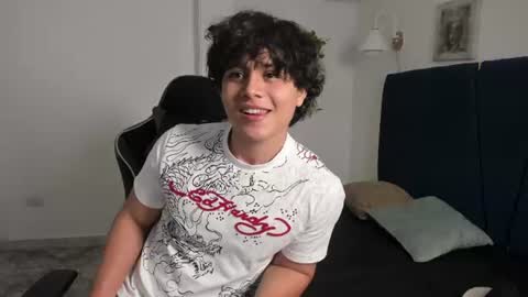latin_beastx online show from June 15, 8:12 pm