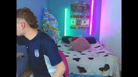 latin_boysxxx_ online show from November 26, 1:47 am