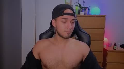  Free OF online show from December 4, 7:08 am