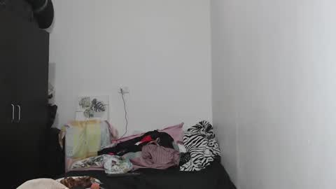 M E G A N  online show from December 18, 12:21 am